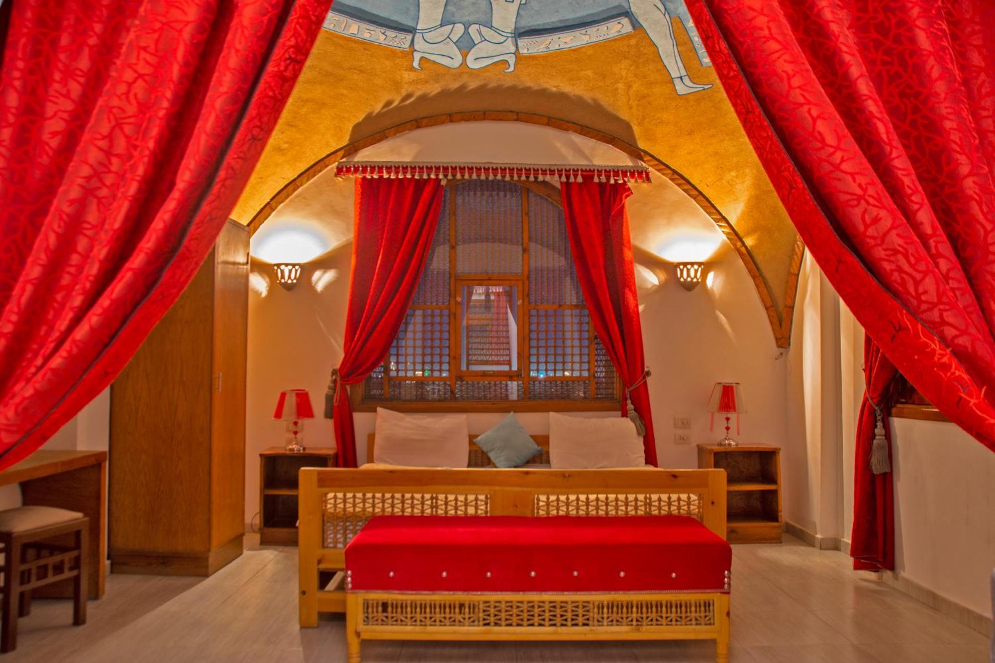 Thebes Hotel ลักซอร์ ภายนอก รูปภาพ
