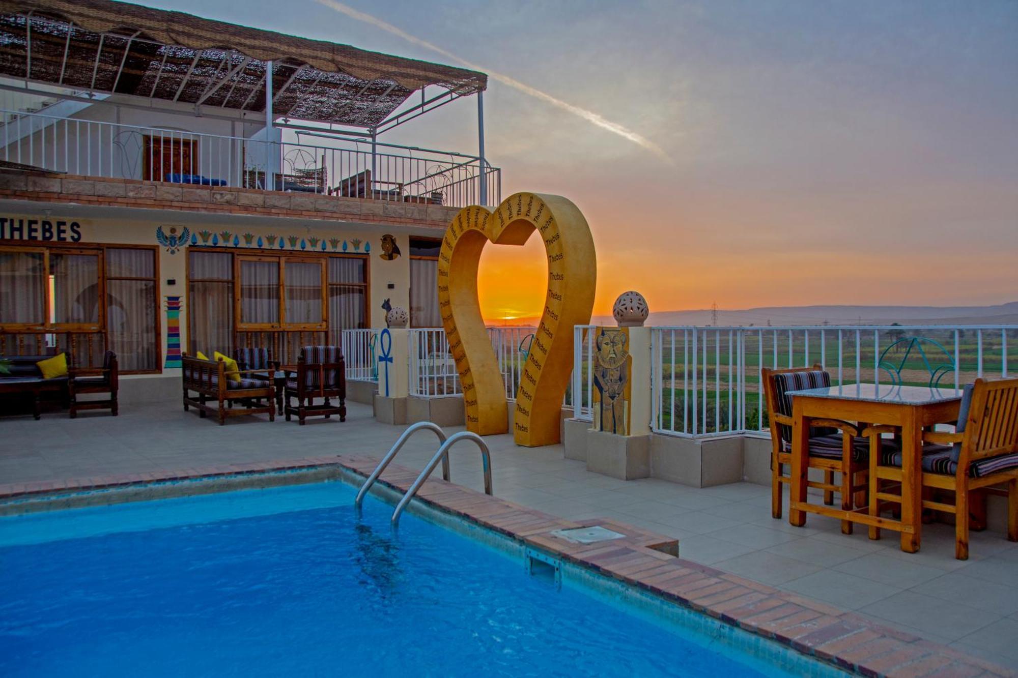 Thebes Hotel ลักซอร์ ภายนอก รูปภาพ