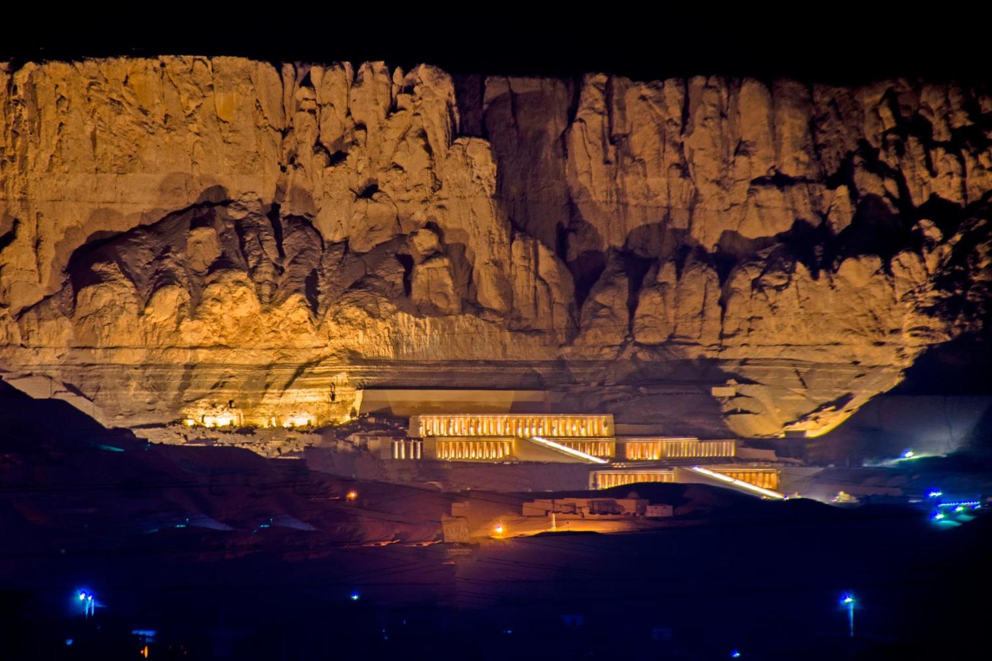 Thebes Hotel ลักซอร์ ภายนอก รูปภาพ